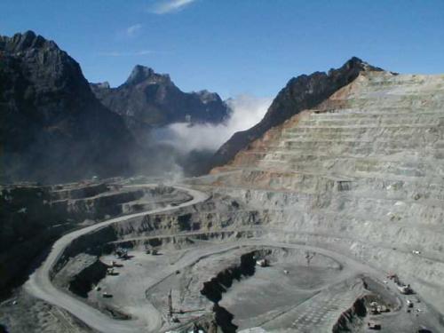 Mining disasters 213