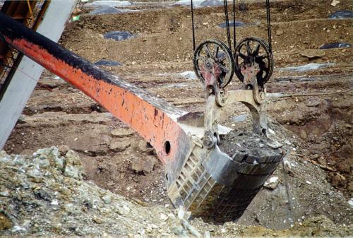 Mining disasters 273
